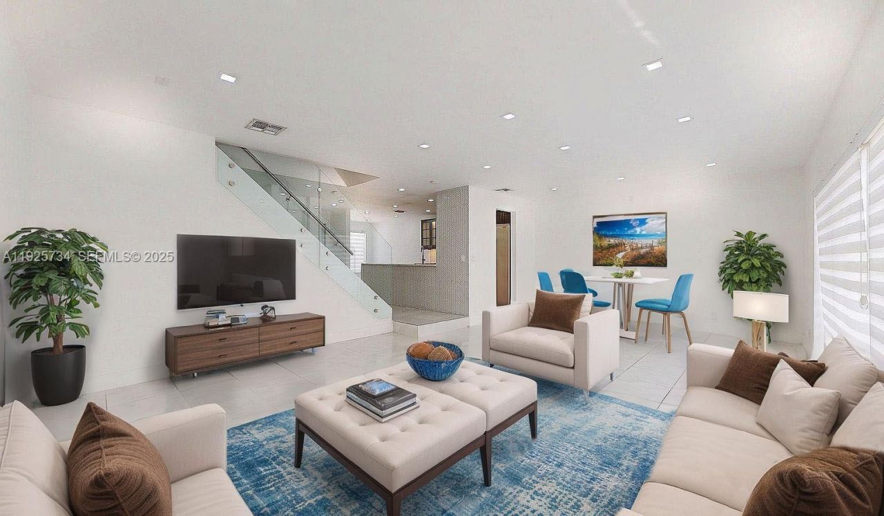 8212 NW 8th Pl, Unit 2, Plantation, FL 33324 Photo