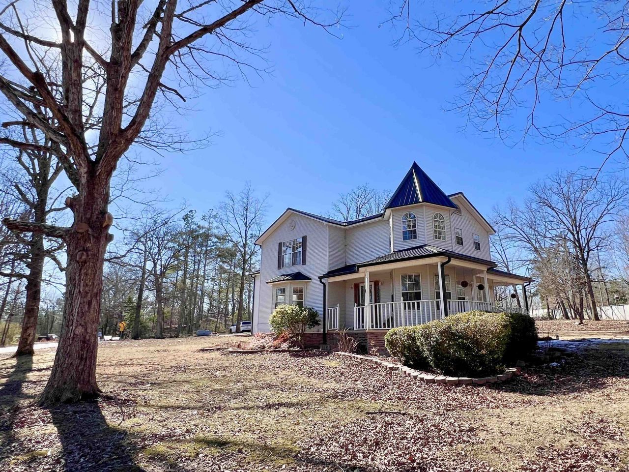 225 Sticine Rd, Guys, TN 38339 Main Photo