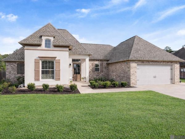 29910 Marsh Dr, Livingston, LA 70754