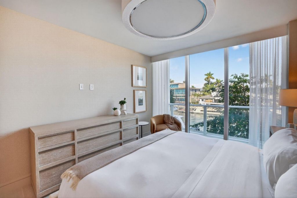 2311 SE 17th Street, Unit 204, Fort Lauderdale, FL 33316 Photo