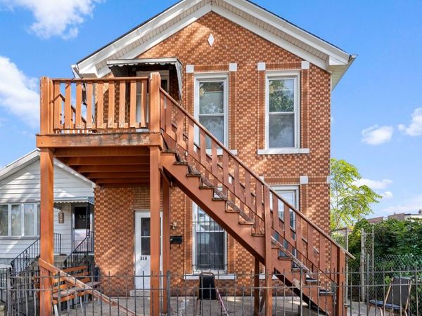 318 W 24th Place, Chicago, IL 60616