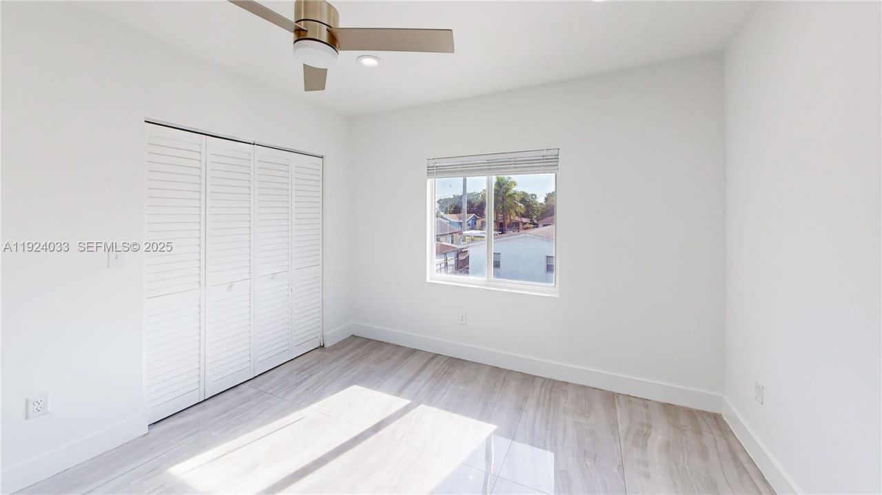 1886 NW 68th St, Miami, FL 33147 Photo