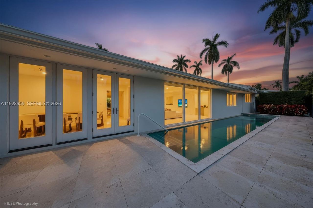 55 La Gorce Cir, Miami Beach, FL 33141 Photo