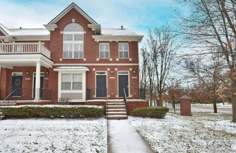 3292 Newbury Place, Troy, MI 48084 Main Photo