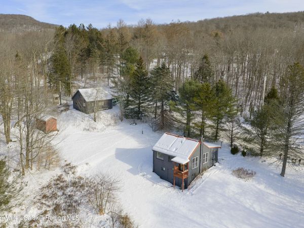 640 Red Hill Knolls Road, Grahamsville, NY 12740