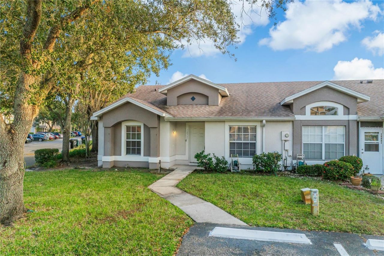 14557 Laguna Beach Circle, Orlando, FL 32824 Main Photo