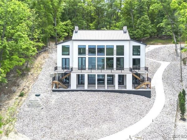 179 Waterford Terrace, Sunrise Beach, MO 65079