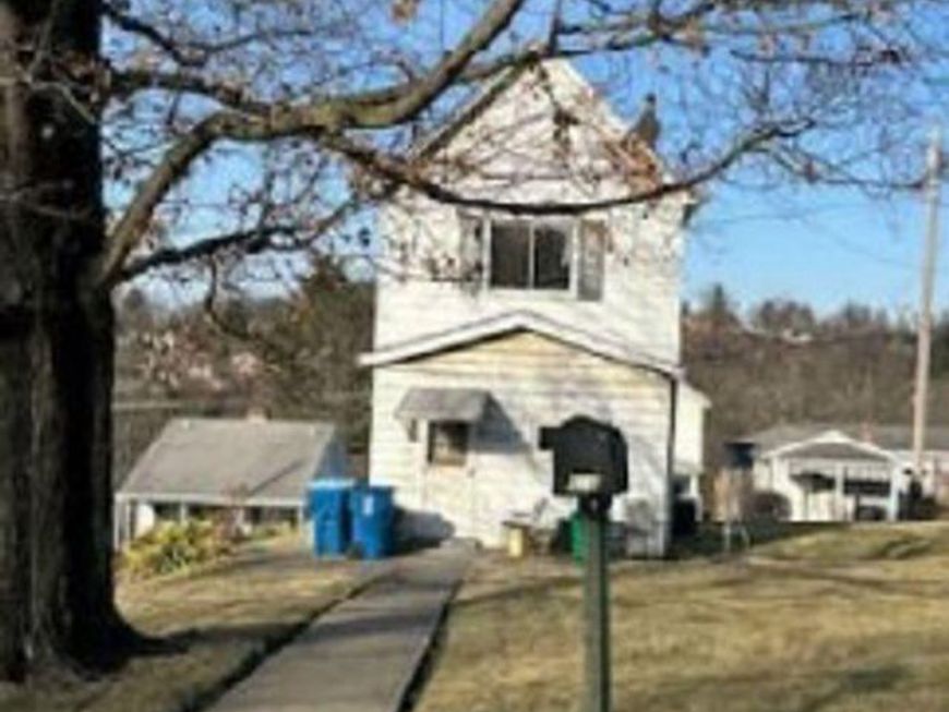 618 Beaver Avenue, Turtle Creek, PA 15145 Main Photo