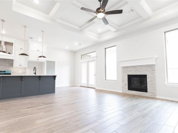 10329 SW 56th Street, Mustang, OK 73064
