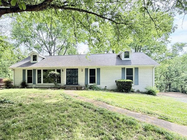 5090 Blue Hole Rd, Antioch, TN 37013