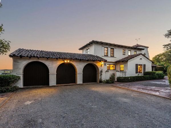 921 Warren Street, Hayward, CA 94541