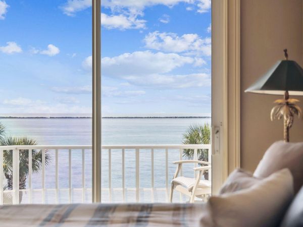 280 Gulf Shore Drive, Unit 341, Destin, FL 32541