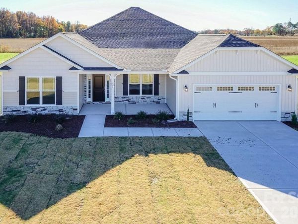 5142 Colchester Court, Unit 67, Catawba, NC 28609