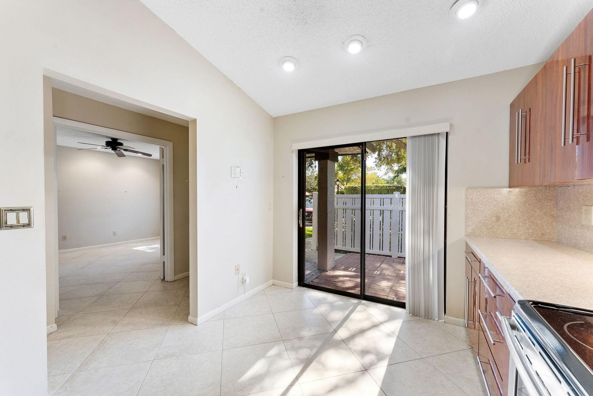 3346 Carambola Circle S, Unit 2507, Coconut Creek, FL 33066 Photo