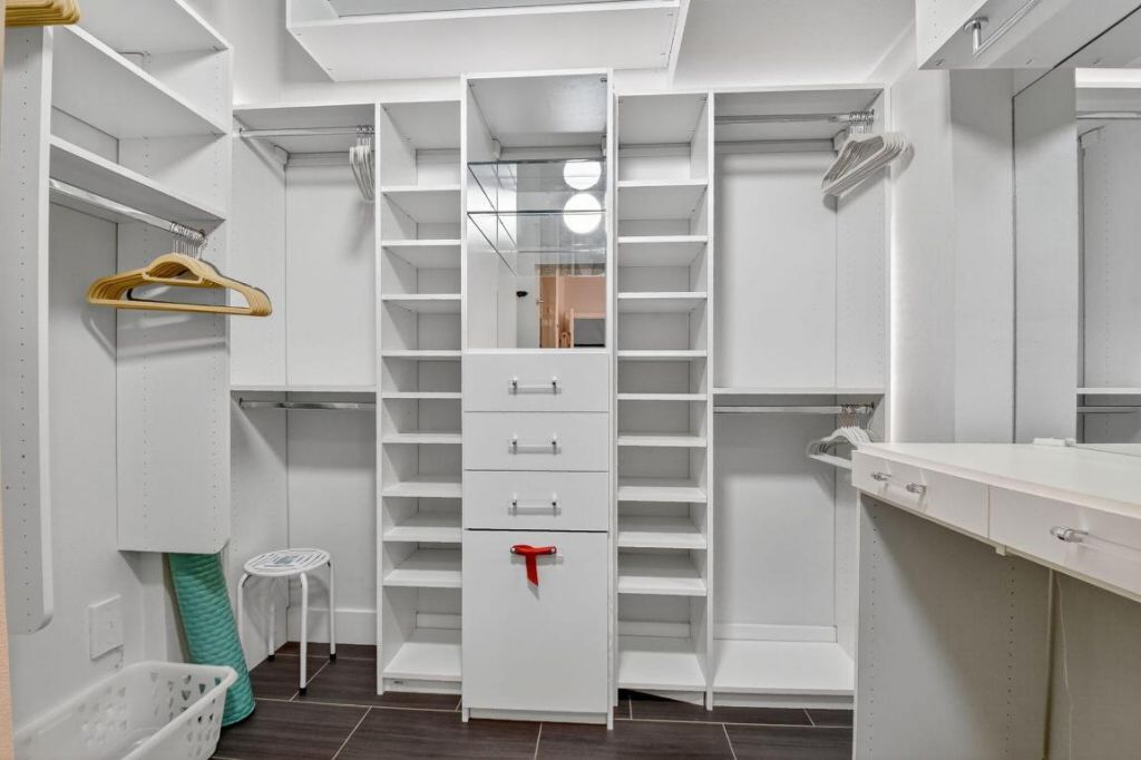 600 S Dixie Highway, Unit 141, West Palm Beach, FL 33401 Photo