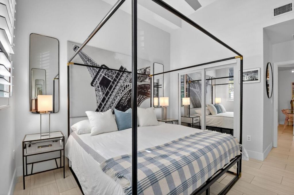 600 S Dixie Highway, Unit 141, West Palm Beach, FL 33401 Photo