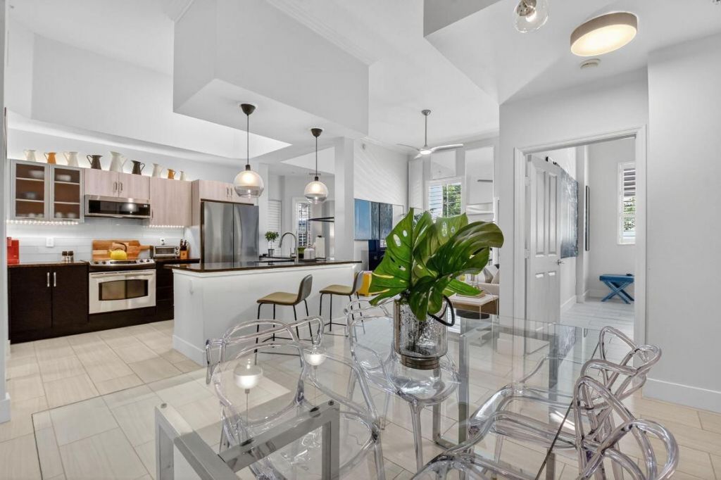 600 S Dixie Highway, Unit 141, West Palm Beach, FL 33401 Photo