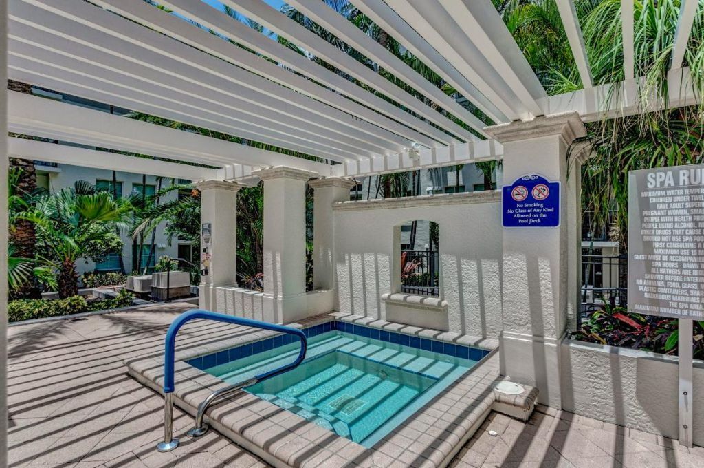 600 S Dixie Highway, Unit 141, West Palm Beach, FL 33401 Photo