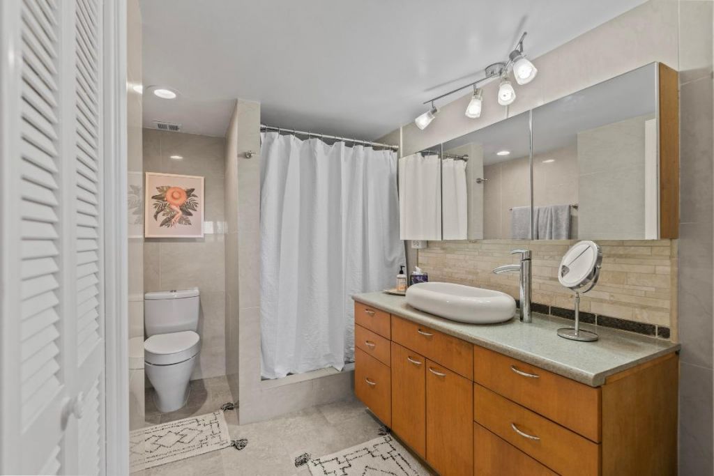 750 NE Spanish River Boulevard, Unit 2040, Boca Raton, FL 33431 Photo