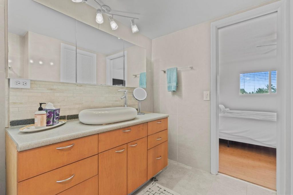 750 NE Spanish River Boulevard, Unit 2040, Boca Raton, FL 33431 Photo