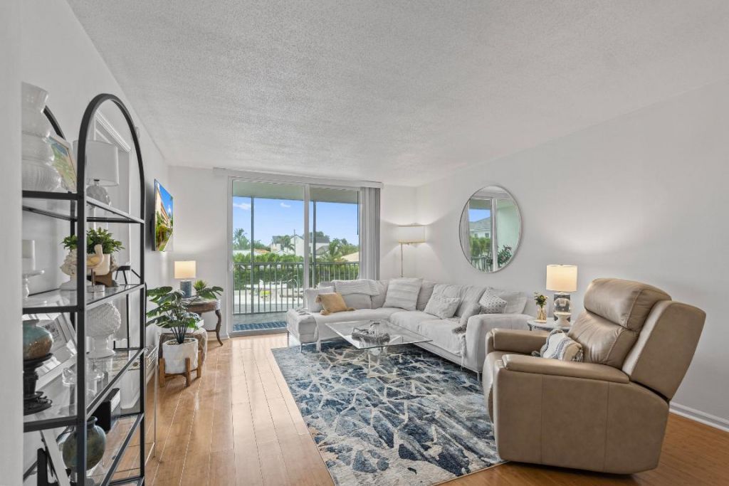 750 NE Spanish River Boulevard, Unit 2040, Boca Raton, FL 33431 Photo