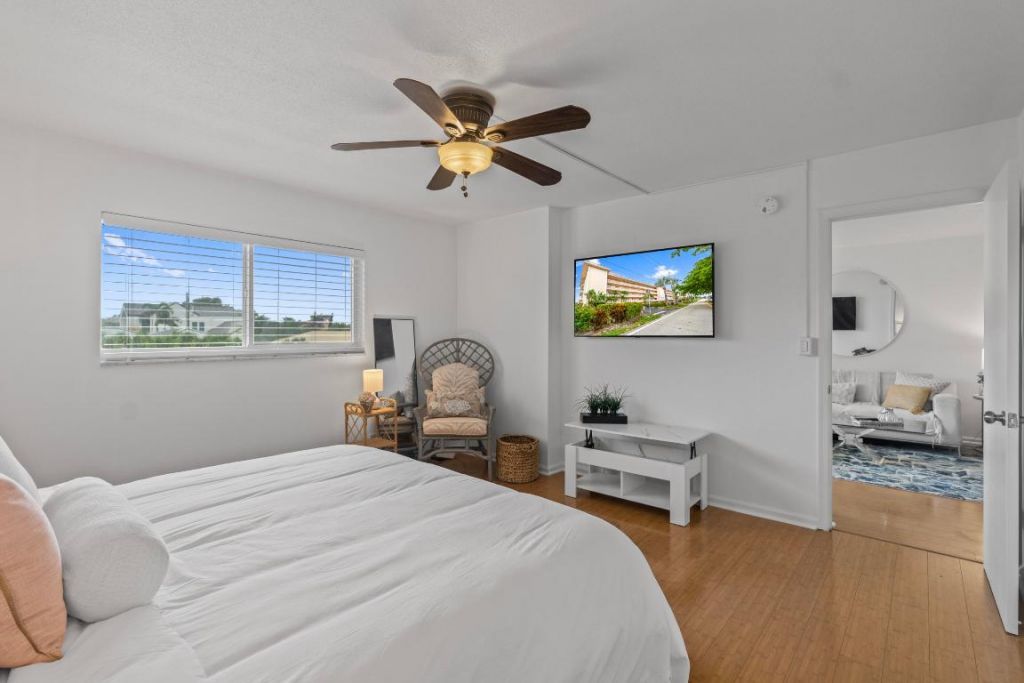 750 NE Spanish River Boulevard, Unit 2040, Boca Raton, FL 33431 Photo