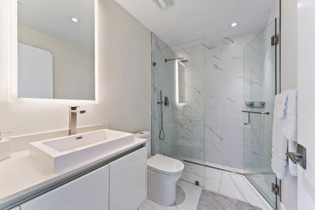 3100 N Ocean Drive, Unit 1501, Singer Island, FL 33404 Photo