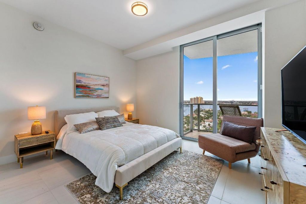 3100 N Ocean Drive, Unit 1501, Singer Island, FL 33404 Photo