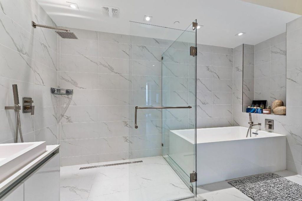 3100 N Ocean Drive, Unit 1501, Singer Island, FL 33404 Photo