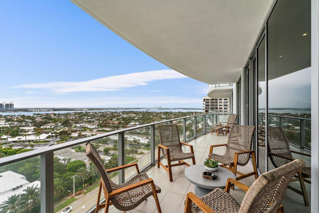 3100 N Ocean Drive, Unit 1501, Singer Island, FL 33404 Photo