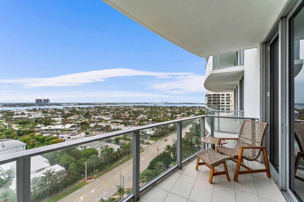 3100 N Ocean Drive, Unit 1501, Singer Island, FL 33404 Photo