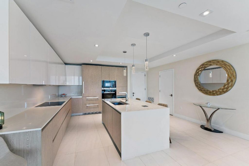 3100 N Ocean Drive, Unit 1501, Singer Island, FL 33404 Photo