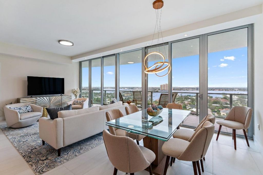 3100 N Ocean Drive, Unit 1501, Singer Island, FL 33404 Photo