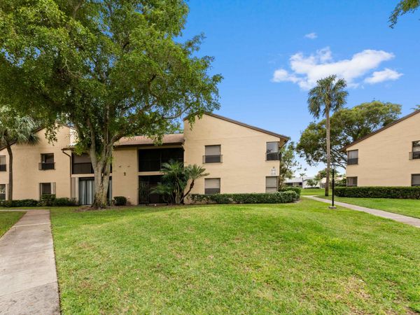 3757 Cocoplum Circle, Unit 3567, Coconut Creek, FL 33063