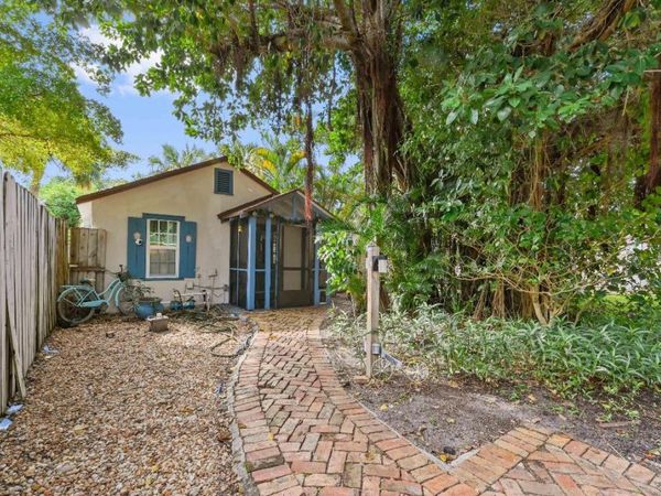 424 51st Street, West Palm Beach, FL 33407