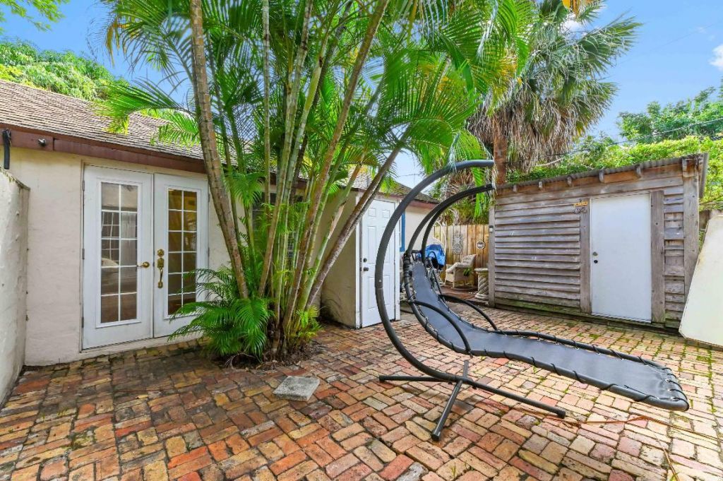 424 51st Street, West Palm Beach, FL 33407 Photo