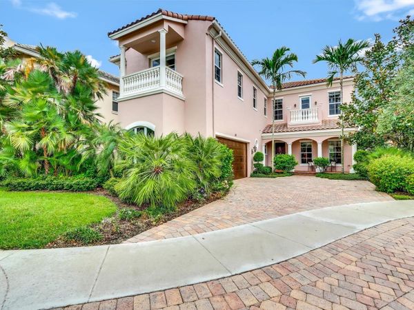 128 Tulip Tree Court, Jupiter, FL 33458
