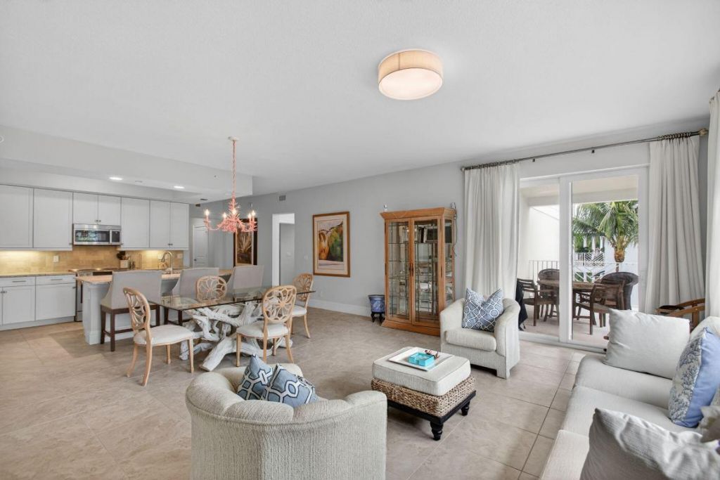 834 Bay Colony Drive S, Juno Beach, FL 33408 Photo