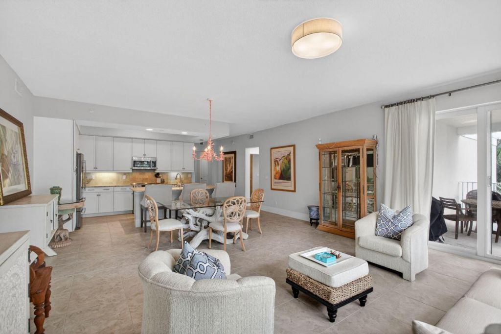 834 Bay Colony Drive S, Juno Beach, FL 33408 Photo