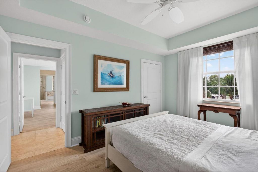 834 Bay Colony Drive S, Juno Beach, FL 33408 Photo