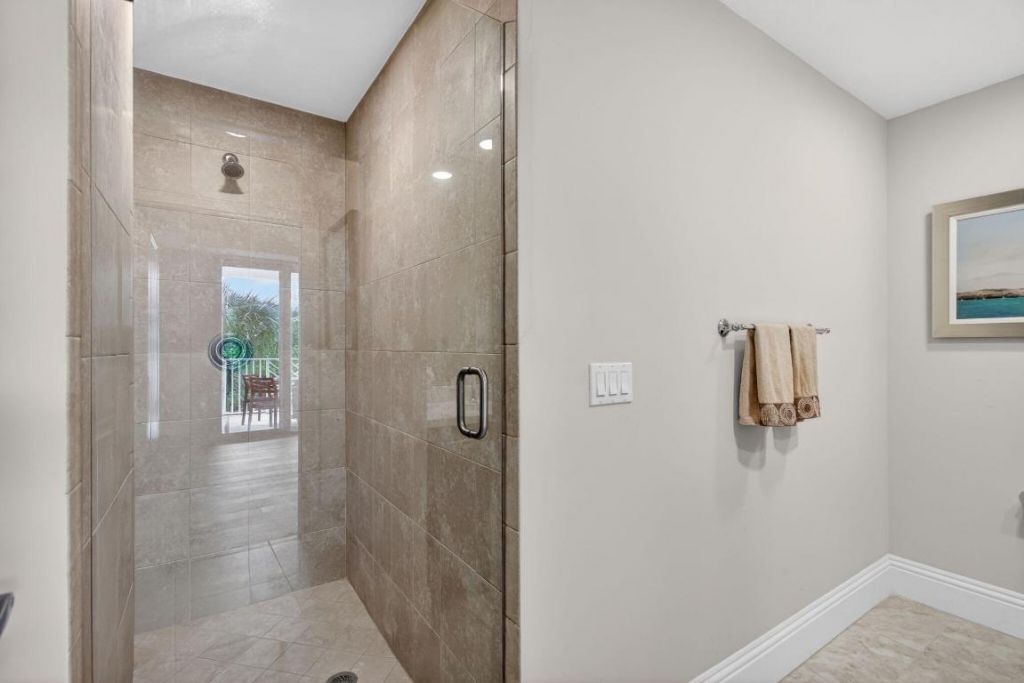 834 Bay Colony Drive S, Juno Beach, FL 33408 Photo