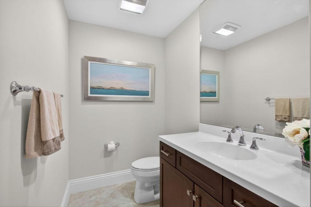 834 Bay Colony Drive S, Juno Beach, FL 33408 Photo