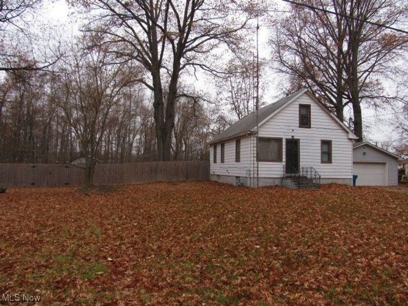 4210 Seneca Avenue, Lorain, OH 44055 Photo 5