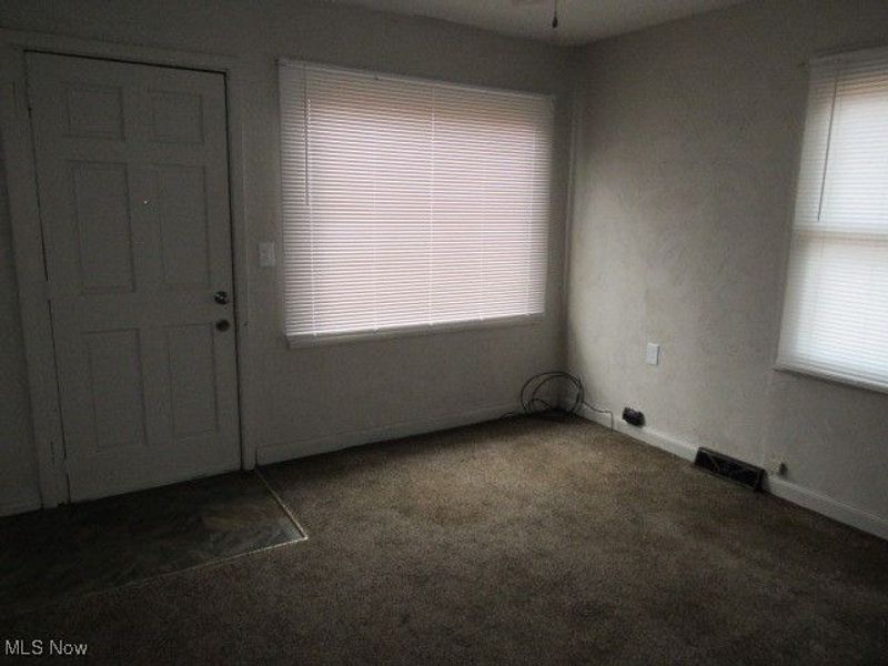 4210 Seneca Avenue, Lorain, OH 44055 Photo 9