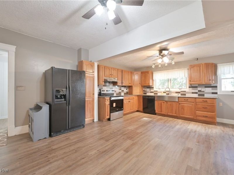51001 Portman Road, Amherst, OH 44001 Photo 27