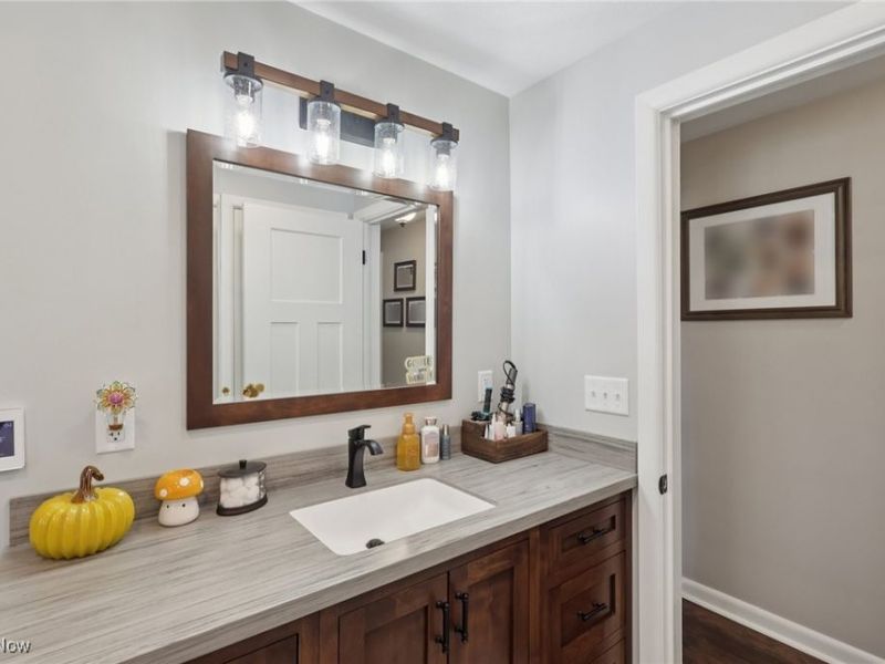 76 Stacy Drive, New Middletown, OH 44442 Photo 18