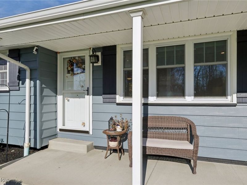 76 Stacy Drive, New Middletown, OH 44442 Photo 4