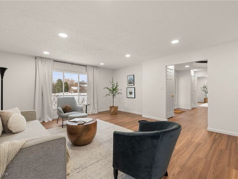 28100 Fairmount Boulevard, Cleveland, OH 44124 Photo 11