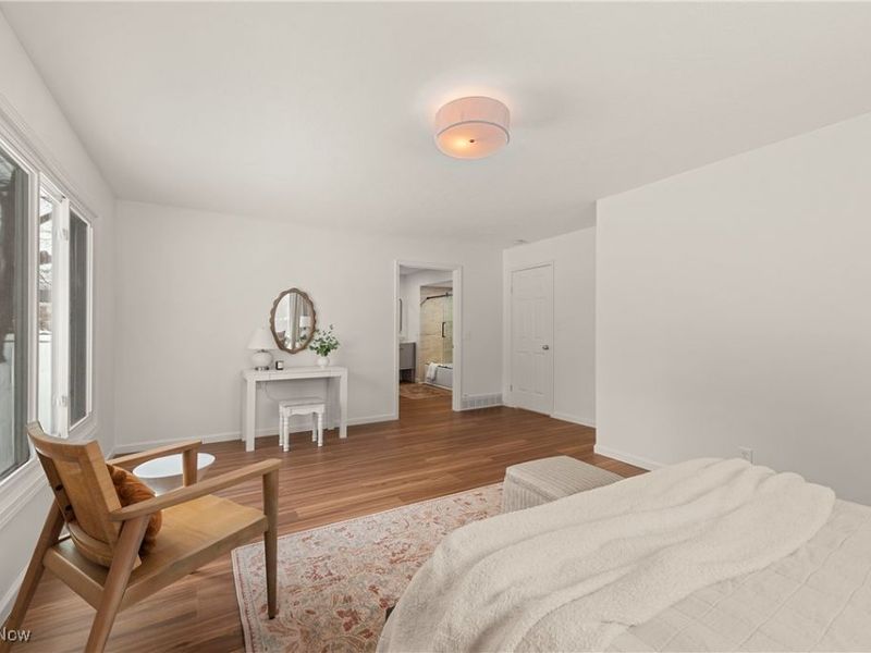 28100 Fairmount Boulevard, Cleveland, OH 44124 Photo 21