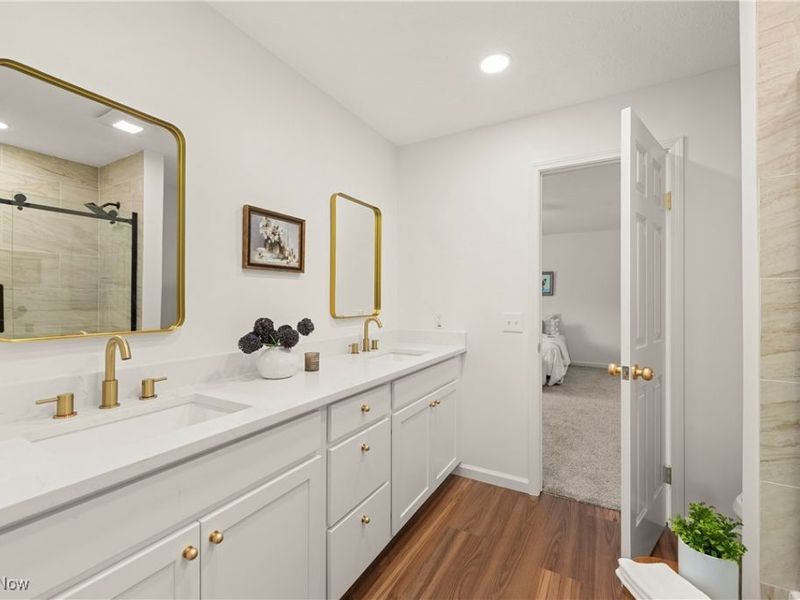 28100 Fairmount Boulevard, Cleveland, OH 44124 Photo 32